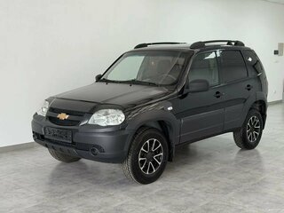 2020 Chevrolet Niva I Рестайлинг, чёрный, 750000 рублей, вид 1
