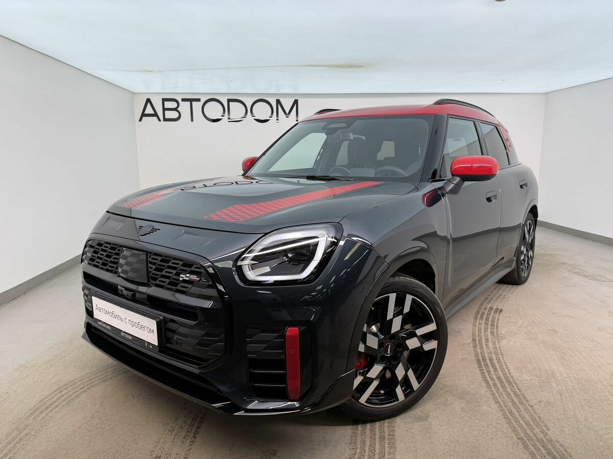 Открыть фотографии: Mini Countryman III