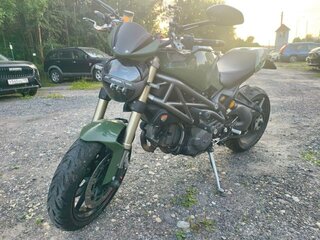 Ducati Monster 1100