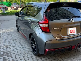 2018 Nissan Note Nismo e-Power II Рестайлинг, серый, 1550000 рублей, вид 5