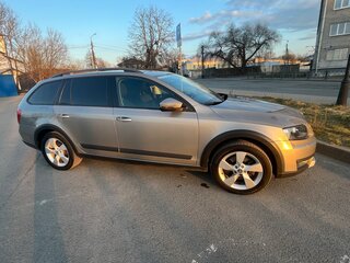 2014 Skoda Octavia Scout III (A7), бежевый, 1690000 рублей, вид 4