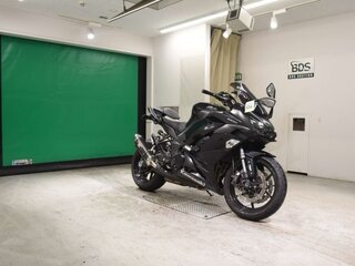 2019 Kawasaki Z 1000SX, чёрный, 885000 рублей, вид 3