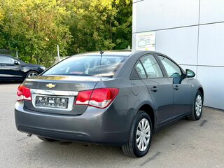 2011 Chevrolet Cruze I, серый, 485000 рублей, вид 4