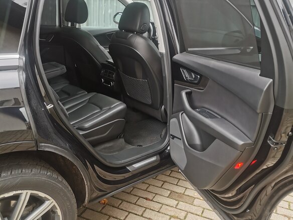 2016 Audi Q7 II (4M), чёрный, 2845000 рублей - вид 9