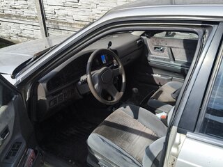 1988 Mazda 626 III (GD), серебристый, 45000 рублей, вид 2