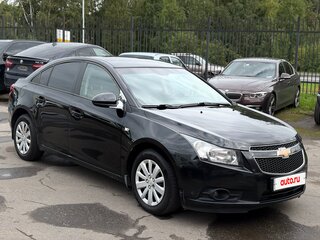 2011 Chevrolet Cruze I, чёрный, 520000 рублей, вид 3