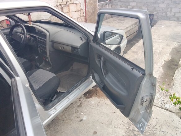 2007 Lada (ВАЗ) 2115, серебристый, 240000 рублей - вид 17