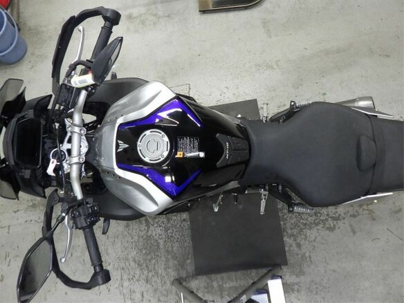 2017 Yamaha MT-10SP, чёрный, 1100000 рублей - вид 8