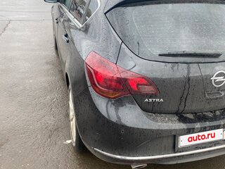 2012 Opel Astra J Рестайлинг, чёрный, 640000 рублей, вид 5