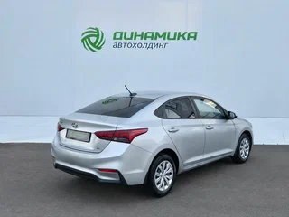 2018 Hyundai Solaris II, серебристый, 1032000 рублей, вид 5