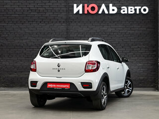 2020 Renault Sandero Stepway II Рестайлинг, белый, 1150000 рублей, вид 4