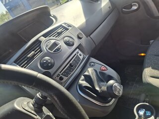 2009 Renault Scenic II Рестайлинг, коричневый, 365000 рублей, вид 5