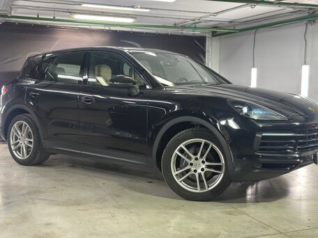 2018 Porsche Cayenne III, чёрный, 5950000 рублей, вид 2