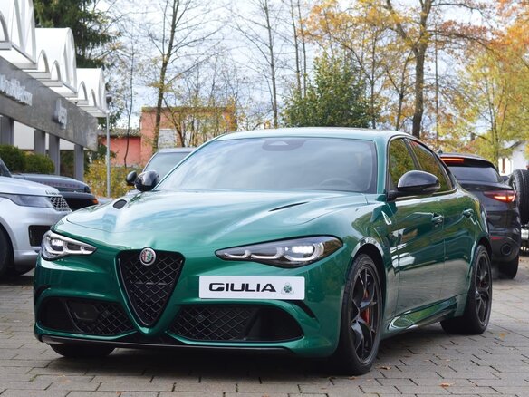 2025 Alfa Romeo Giulia II (952) Рестайлинг 2, зелёный, 13526132 рублей