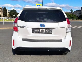 2019 Toyota Prius v (+) I Рестайлинг (ZVW40/41), белый, 2490000 рублей, вид 5