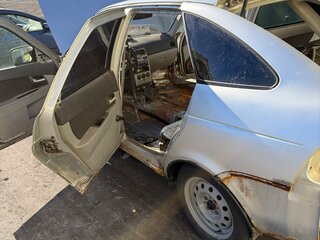 2011 Lada (ВАЗ) Priora I, серебристый, 135000 рублей, вид 4
