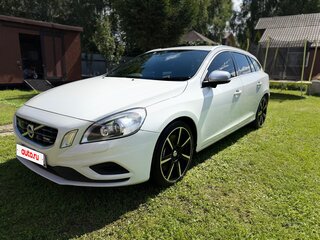 2013 Volvo V60 I, белый, 2600000 рублей, вид 2