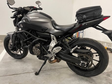 2015 Yamaha MT-07 (FZ-07), серый, 680000 рублей, вид 5