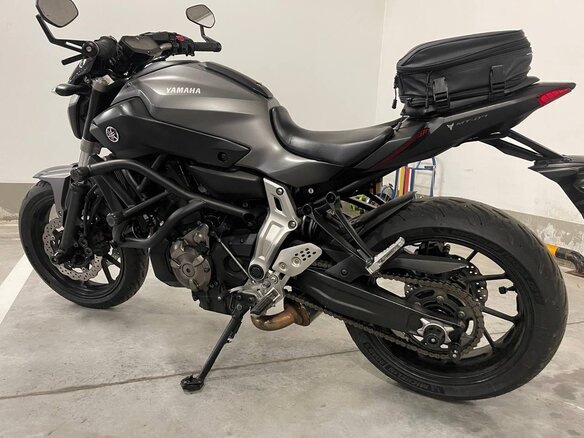 2015 Yamaha MT-07 (FZ-07), серый - вид 4