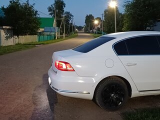 2012 Volkswagen Passat B7, белый, 860000 рублей, вид 4