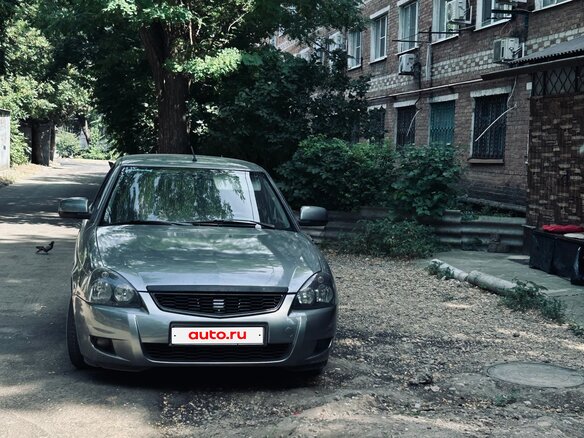 2010 Lada (ВАЗ) Priora I, серый, 300000 рублей - вид 1