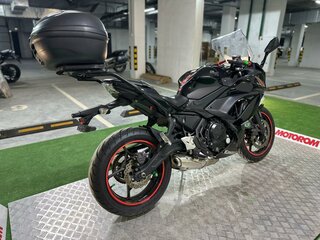 2018 Kawasaki Ninja 650, чёрный, 650000 рублей, вид 5