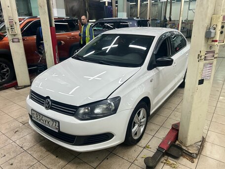 Volkswagen Polo V