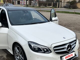 2015 Mercedes-Benz E-Класс 300 IV (W212, S212, C207) Рестайлинг, белый, 2450000 рублей, вид 3