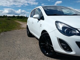 2013 Opel Corsa D Рестайлинг II, белый, 699000 рублей, вид 4