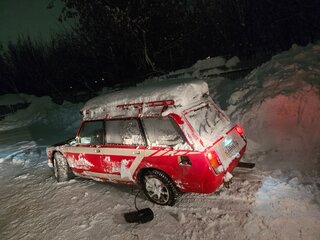 1998 Lada (ВАЗ) 2104 5-speed, белый, 150000 рублей, вид 4