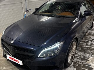2015 Mercedes-Benz CLS 400 II (C218) Рестайлинг, синий, 3500000 рублей, вид 2
