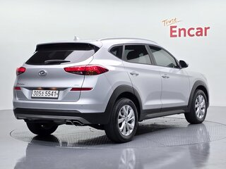 2020 Hyundai Tucson III Рестайлинг, серебристый, 1832000 рублей, вид 3