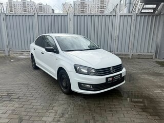 2019 Volkswagen Polo V Рестайлинг, белый, 895000 рублей, вид 3