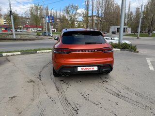 2022 Porsche Macan I Рестайлинг 2, оранжевый, 8000000 рублей, вид 3