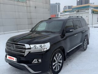 2016 Toyota Land Cruiser 200 Series Рестайлинг 2, чёрный, 6800000 рублей, вид 1