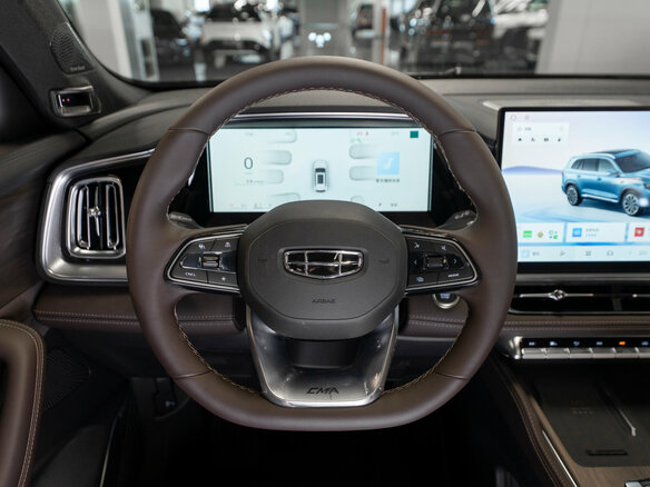 2025 Geely Monjaro (Xingyue L) I Рестайлинг 2 (China Market), серый - вид 10
