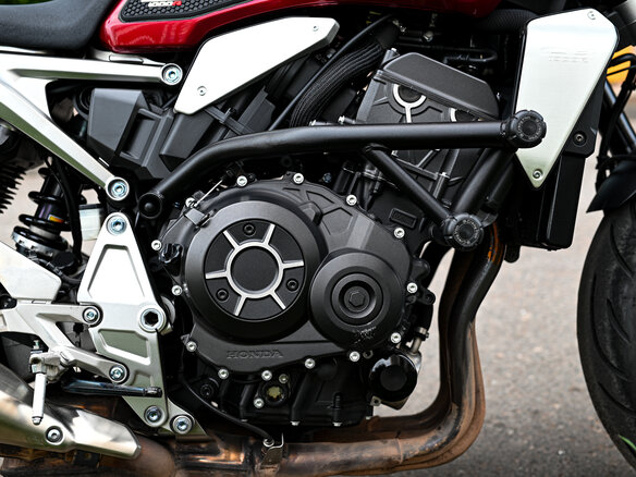 2021 Honda CB 1000R, красный, 1100000 рублей - вид 13