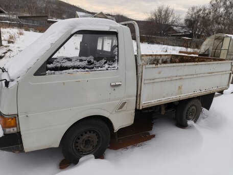 1992 Nissan Vanette Truck, белый, 420000 рублей, вид 3