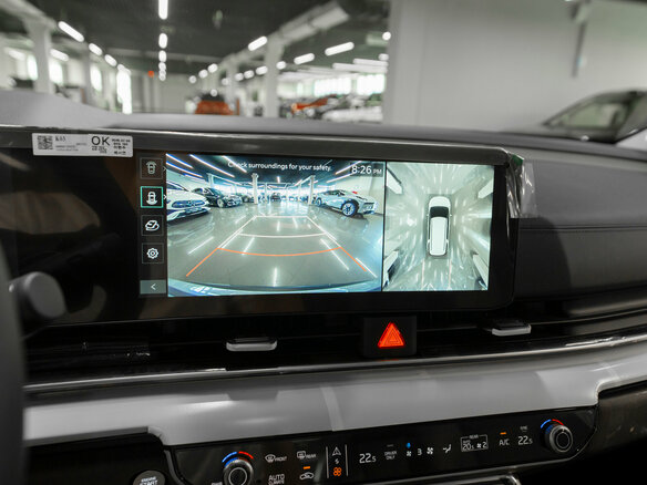 2026 Kia Carnival IV Рестайлинг, серый, 7200000 рублей - вид 23