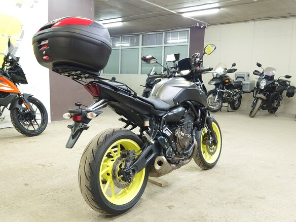 2018 Yamaha MT-07 (FZ-07), серый, 615000 рублей - вид 5