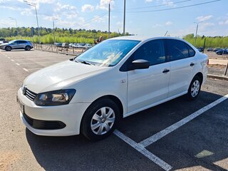 2015 Volkswagen Polo V, белый, 700000 рублей, вид 1