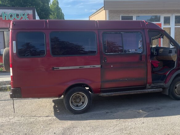 2004 ГАЗ ГАЗель (3221), красный, 380000 рублей - вид 6