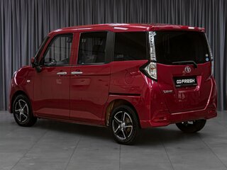 2017 Toyota Tank I, красный, 817000 рублей, вид 2