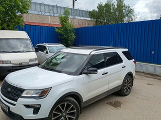 2019 Ford Explorer V Рестайлинг 2, белый, 3000000 рублей, вид 2