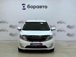 2013 Kia Rio 4-speed III, белый, 860000 рублей, вид 2