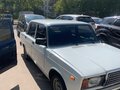 2005 Lada (ВАЗ) 2107, белый, 220000 рублей