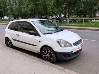 2006 Ford Fiesta Mk5, белый, 290000 рублей, вид 4