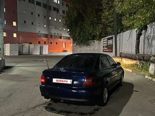 1999 Audi A4 I (B5) Рестайлинг, синий, 155000 рублей, вид 4