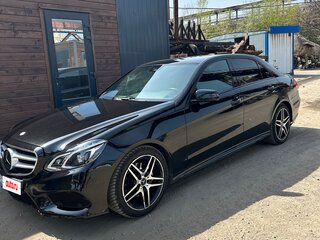2014 Mercedes-Benz E-Класс 200 IV (W212, S212, C207) Рестайлинг, чёрный, 1450000 рублей, вид 2