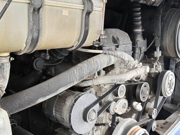 2009 Hyundai Universe, синий, 1300000 рублей - вид 9